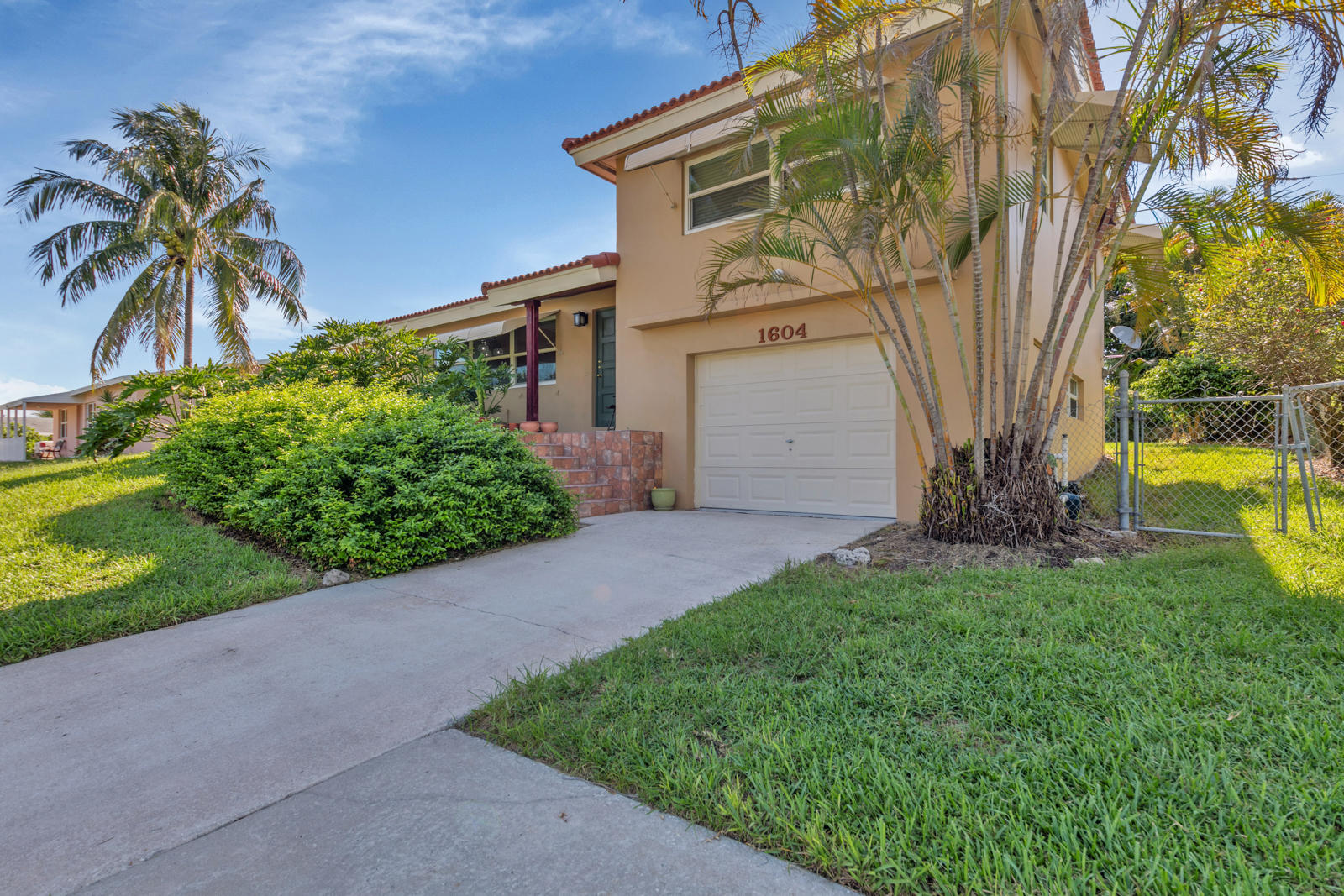 1604 High Ridge Road Lake Worth, FL 33461 - Photo 30 of 43 FRONT