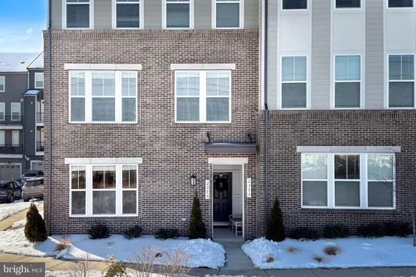 $3,000 | 2375 Stephanie Tessa Lane, Woodbridge, VA 22191