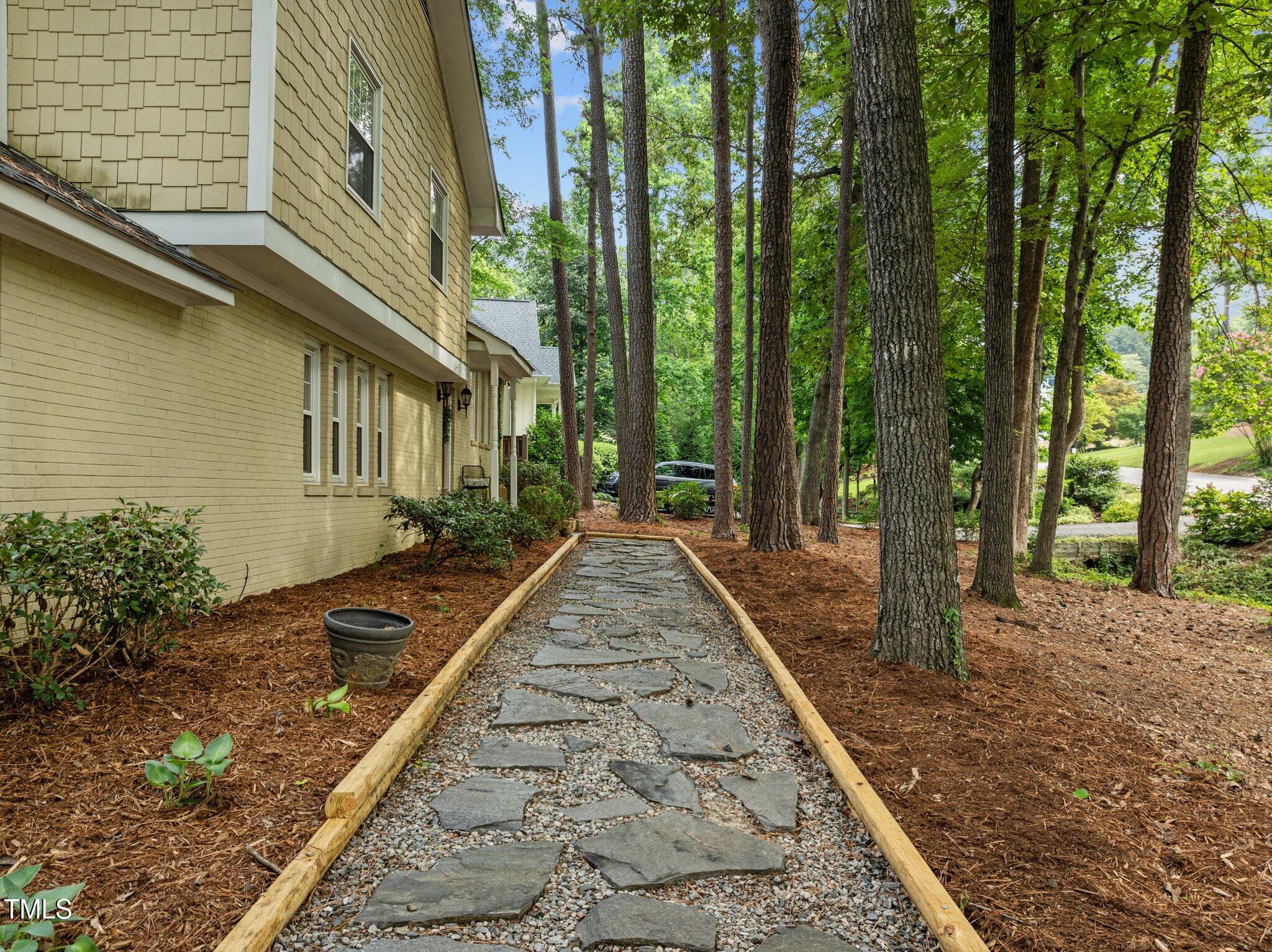 4113 Windsor Place Raleigh, NC 27609 - Photo 16 of 60 11-web-or-mls-DJI_0636