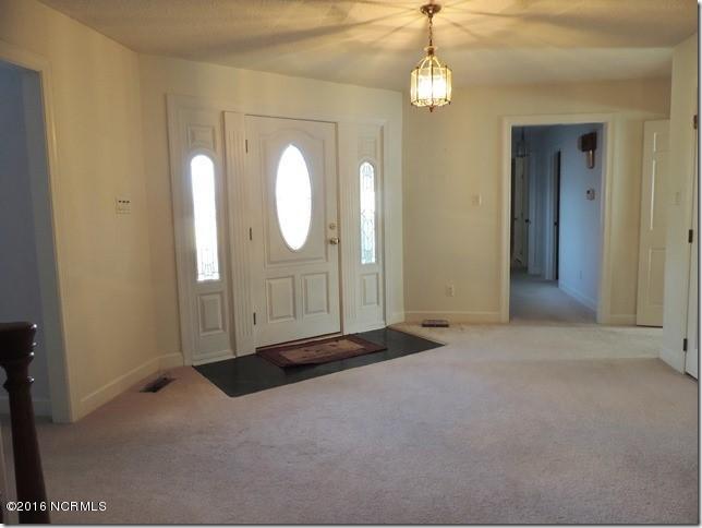 8116 Renfrow Road Kenly, NC 27542 - Photo 3 of 24 2 Foyer