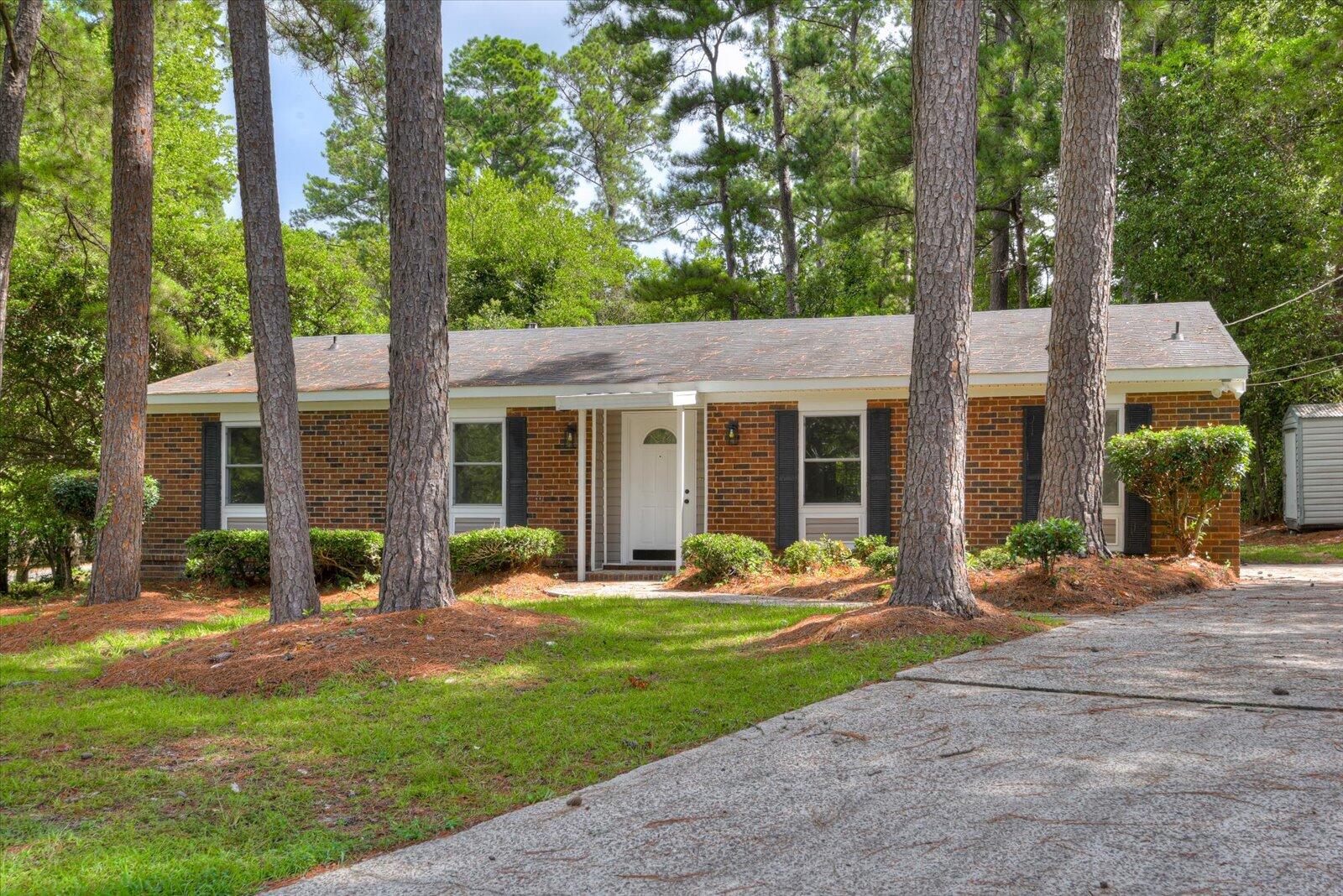 3119 Eagle Rock Road Augusta, GA 30909 - Photo 2 of 32 02-102-DSC_1143_4_5_6_7