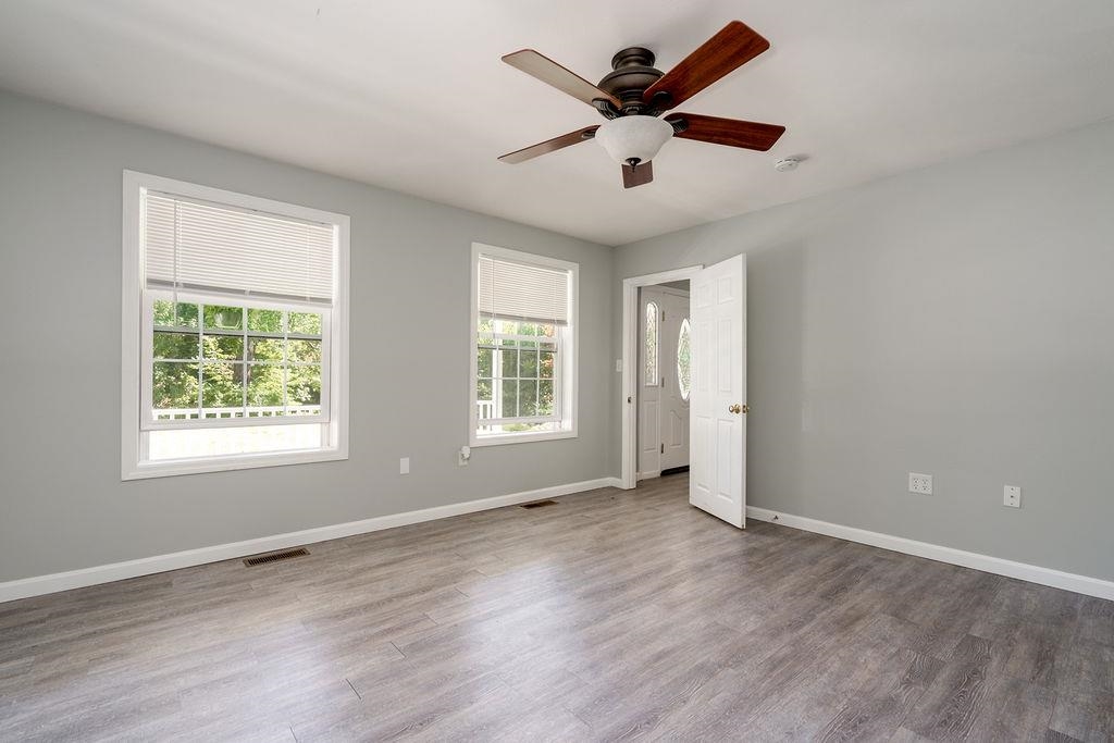 286 Addison Road Goffstown, NH 03045 - Photo 16 of 52