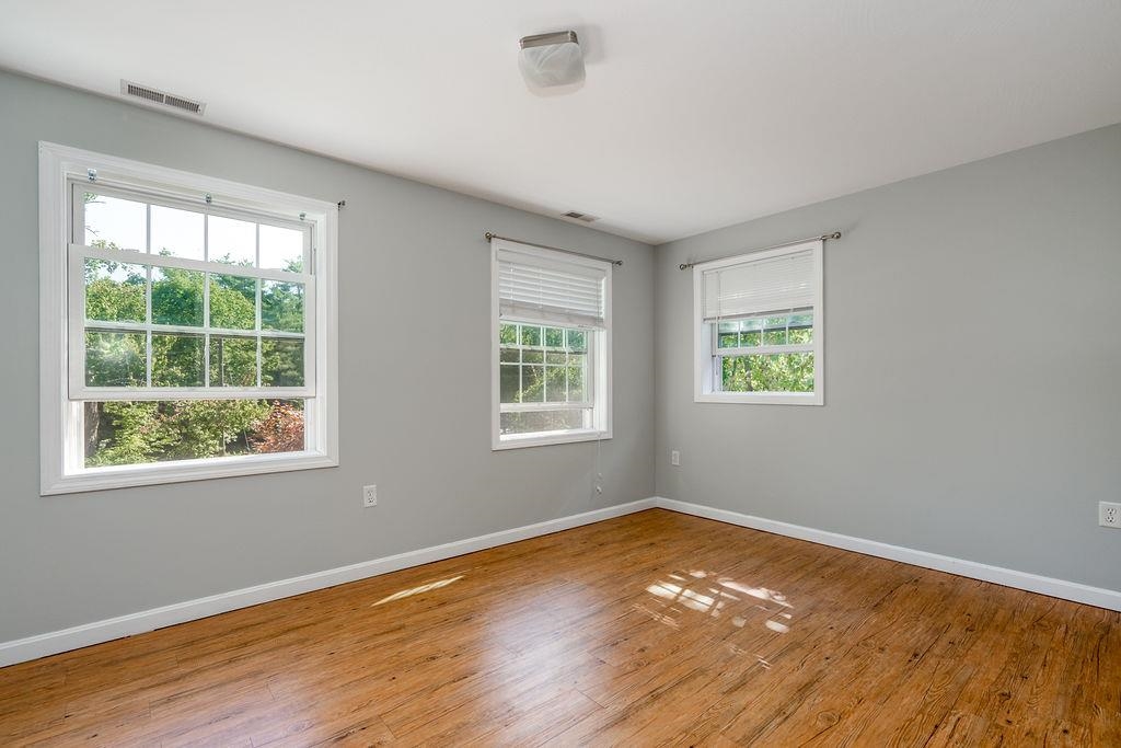 286 Addison Road Goffstown, NH 03045 - Photo 17 of 52