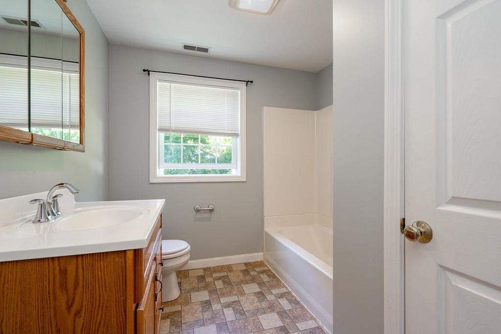 286 Addison Road Goffstown, NH 03045 - Photo 22 of 52