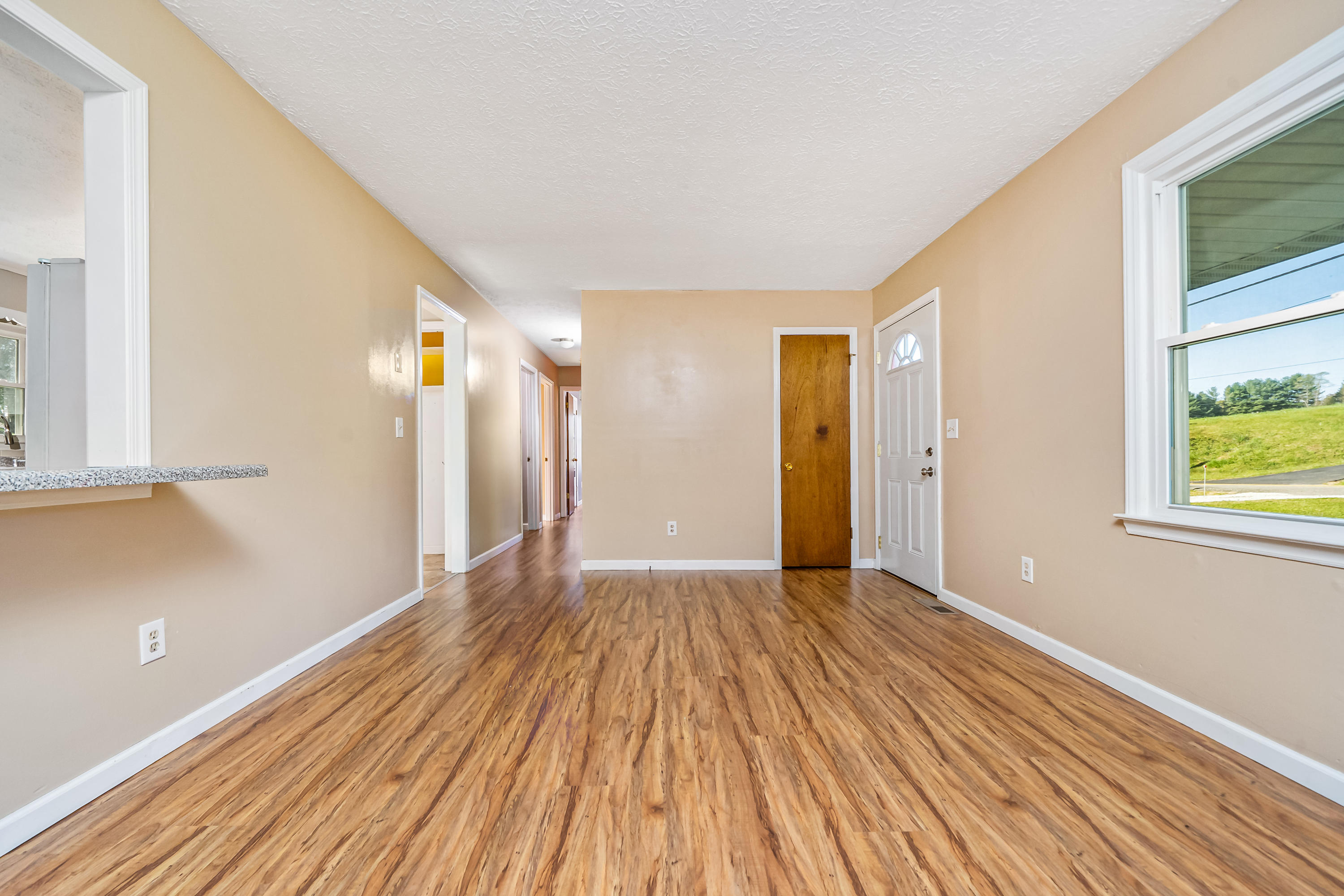 6098 Reedy Creek Road Bristol, VA 24202 - Photo 22 of 38 6098 Reedy Creek Road (22 of 38)