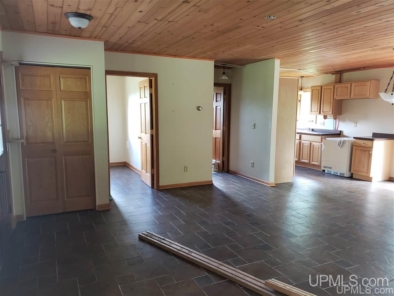 22540 Peterson Road Nisula, MI 49952 - Photo 9 of 39 Gallery Image 9