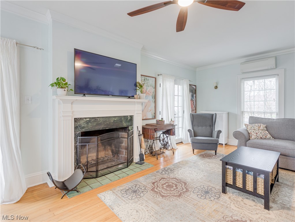 17321 Fernway Road Cleveland, OH 44120 - Photo 6 of 23 Gallery Image 6
