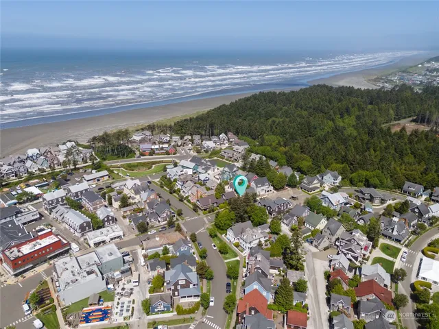 $850,000 | 71 Campfire Lane, Pacific Beach, WA 98571