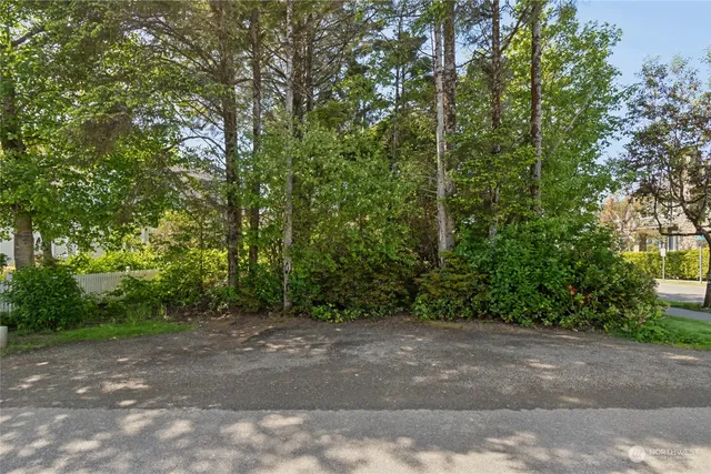 $850,000 | 71 Campfire Lane, Pacific Beach, WA 98571