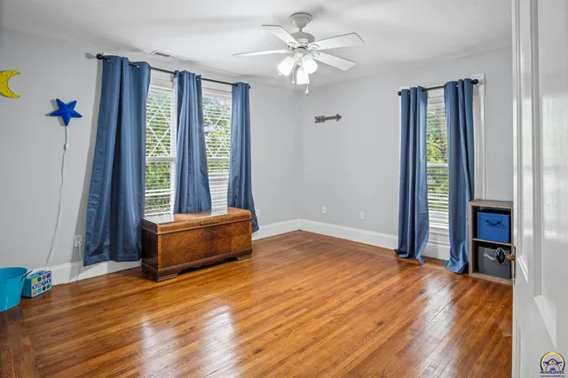 $315,000 | 307 South Pearl Street, Paola, KS 66071