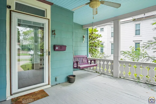 $315,000 | 307 South Pearl Street, Paola, KS 66071