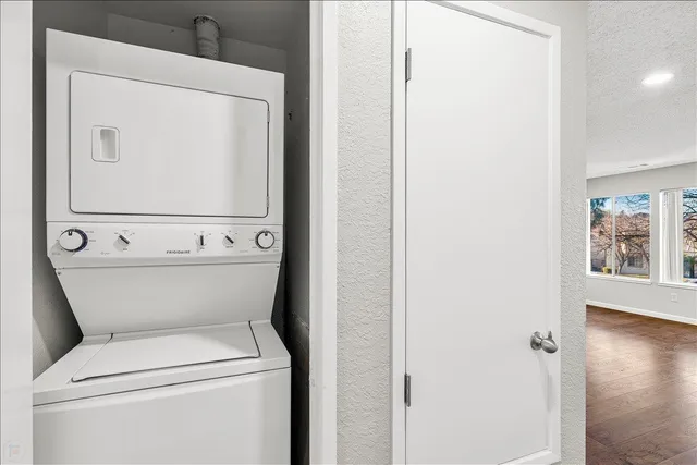 a close up of a washer and dryer