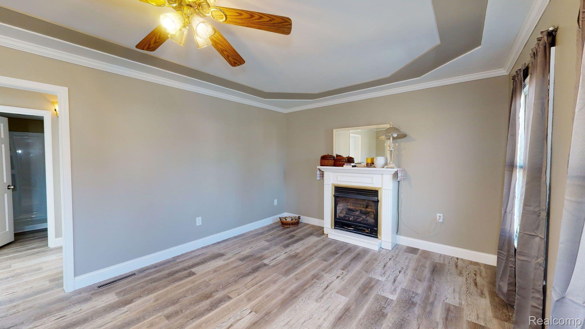 6370 Lapeer Road Burton, MI 48509 - Photo 25 of 37 Gallery Image 25