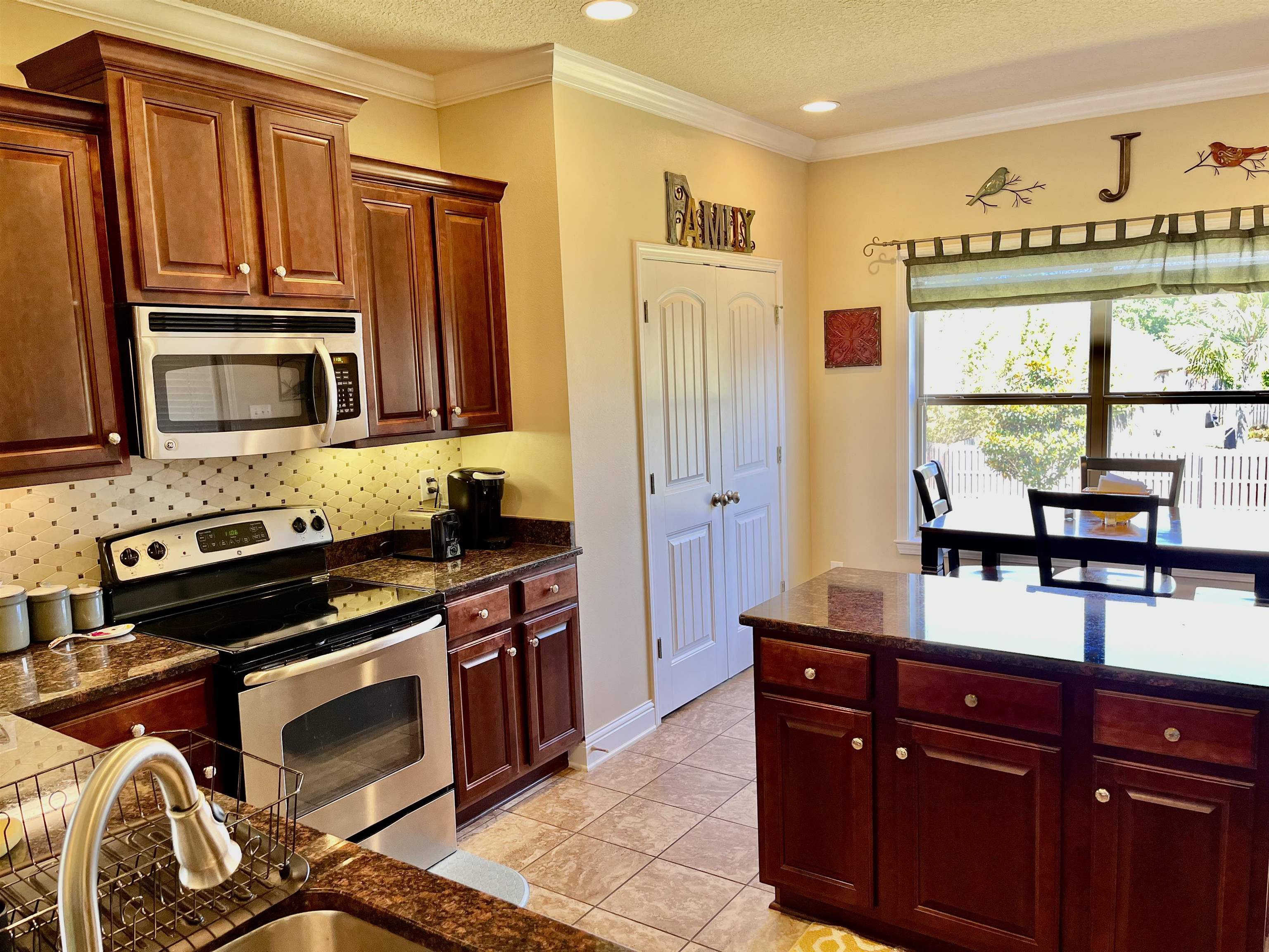 12151 Squirrel Drive Daphne, AL 36527 - Photo 12 of 27