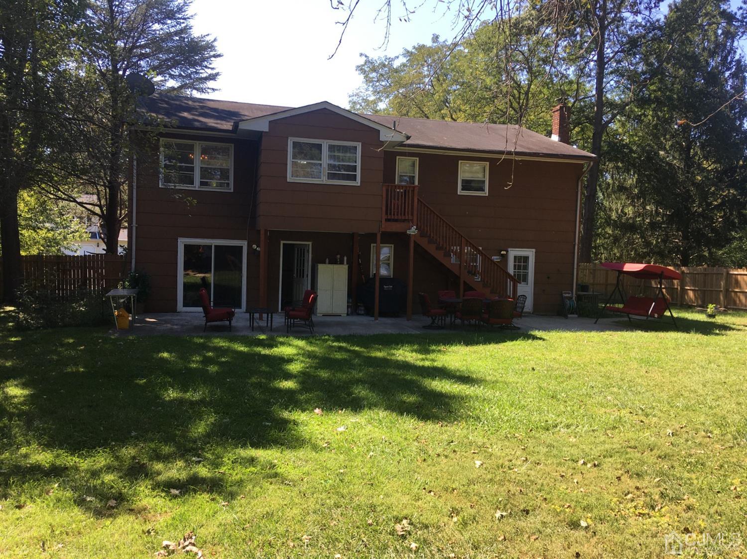 12 Crest Road East Brunswick, NJ 08816 - Photo 29 of 30 a house view with a garden space