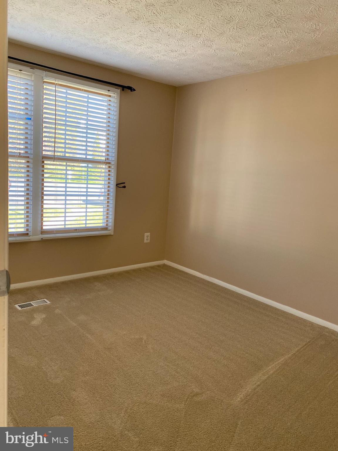1666 Barnstead Drive Reston, VA 20194 - Photo 31 of 51 Bedroom 2