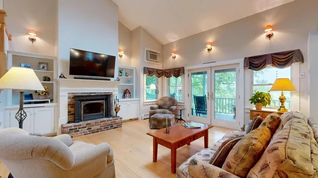 $759,900 | 486 Webbs Mills Road, Raymond, ME 04071