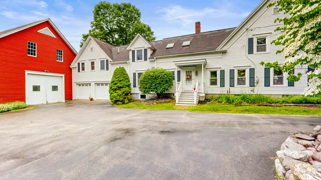 $759,900 | 486 Webbs Mills Road, Raymond, ME 04071