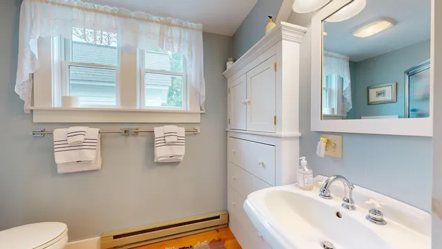 $759,900 | 486 Webbs Mills Road, Raymond, ME 04071