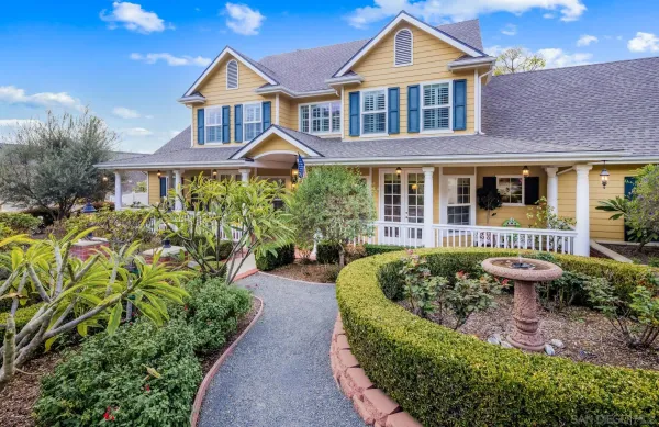 $2,395,000 | 2035-41 Mango Glen, Vista, CA 92084