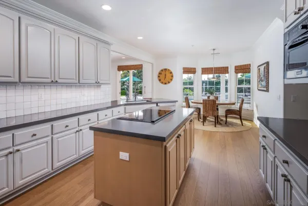 $2,395,000 | 2035-41 Mango Glen, Vista, CA 92084