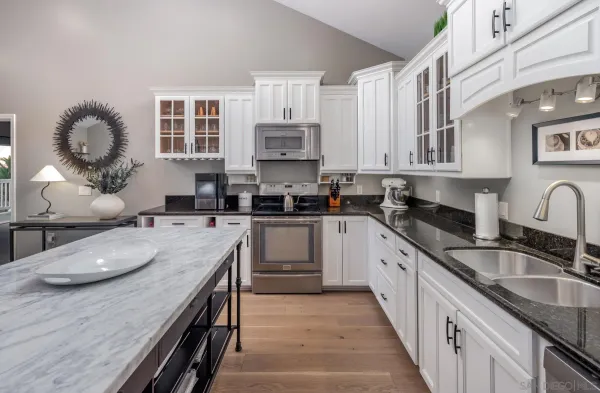 $2,395,000 | 2035-41 Mango Glen, Vista, CA 92084