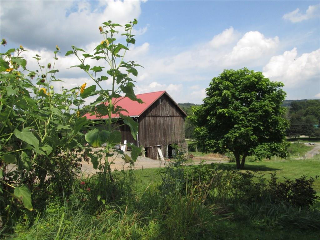 191 Adrian Sherrett Road Adrian, PA 16210 - Photo 3 of 24 A view of the 40x40 bank barn.