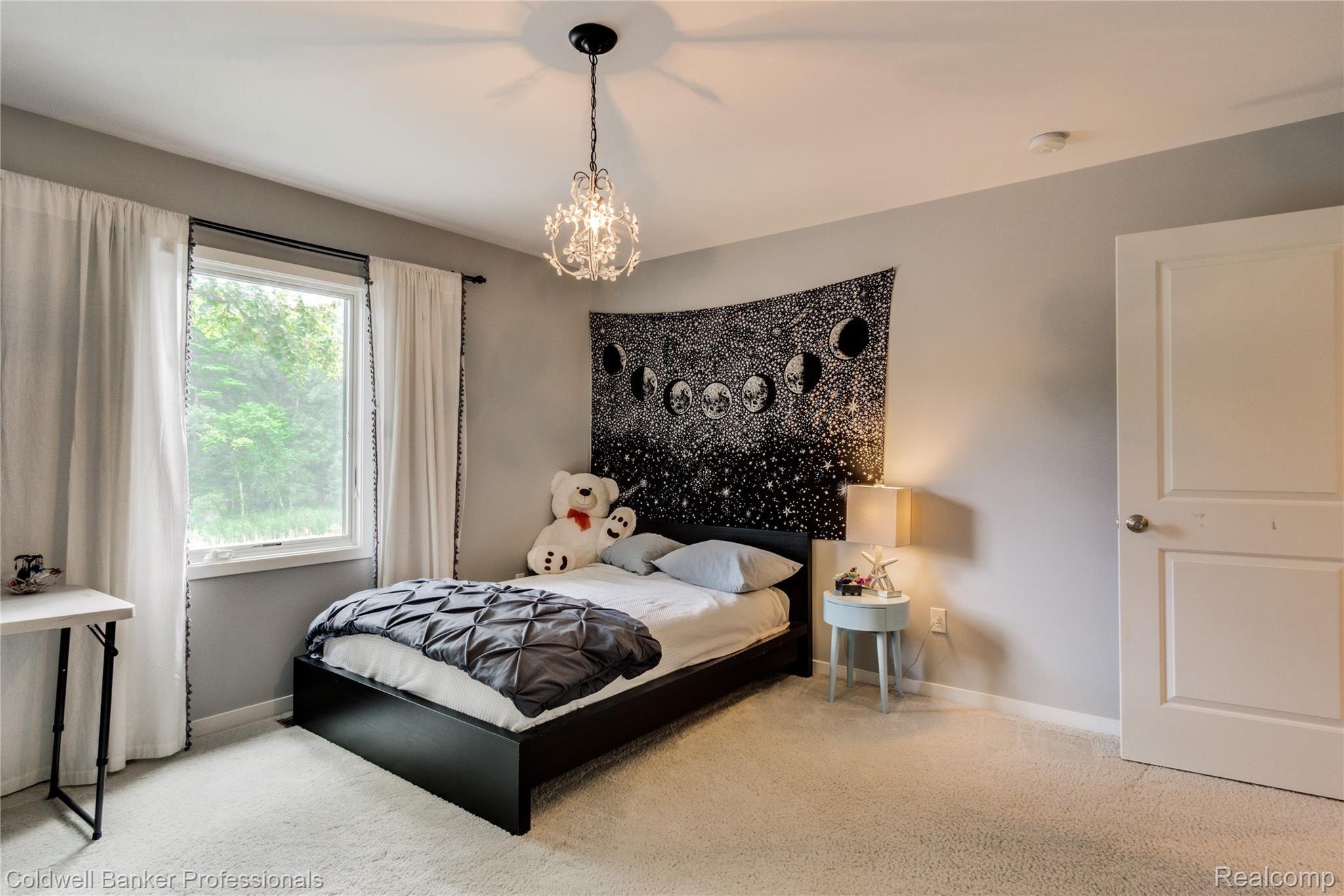 225 Kingston Road Leonard, MI 48367 - Photo 28 of 44 Interiors (25 of 48).jpg