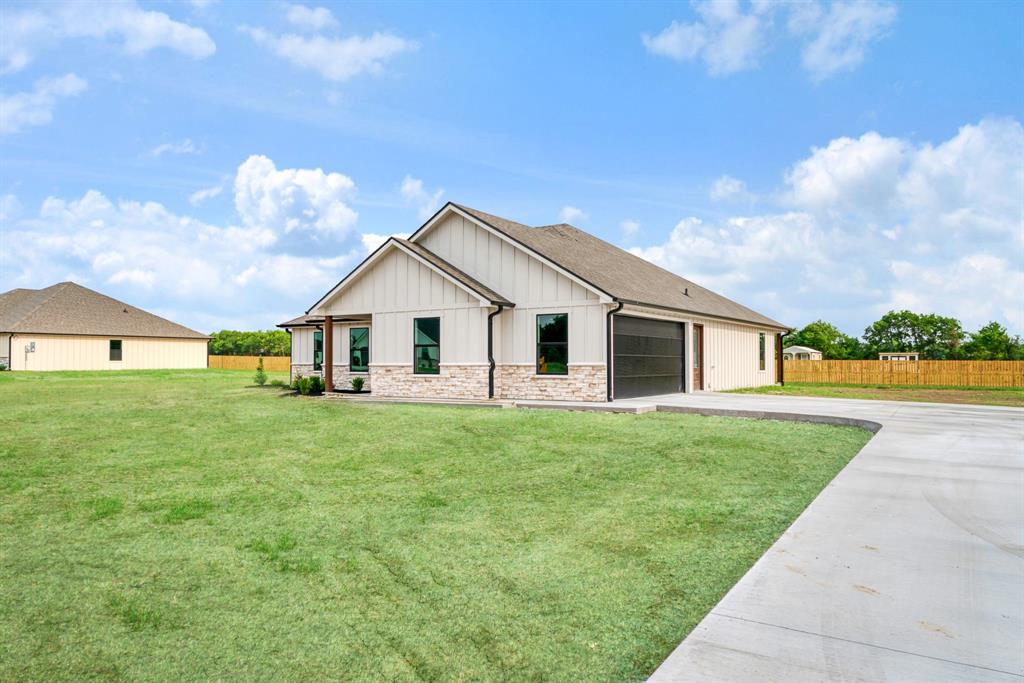 67 Private Road Brookston, TX 75421 - Photo 3 of 26