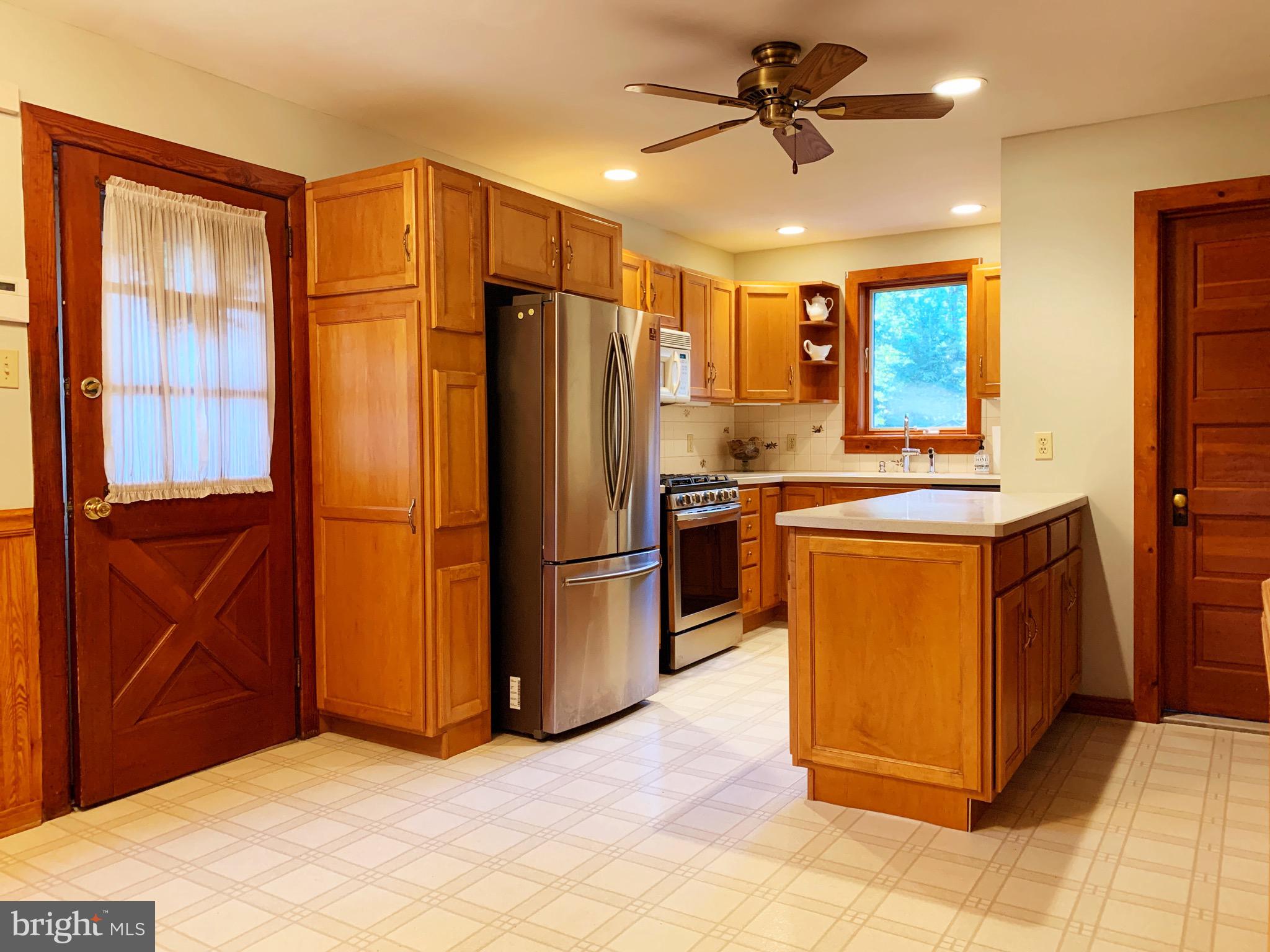 227 New Albany Road Moorestown, NJ 08057 - Photo 8 of 27 Gallery Image 8