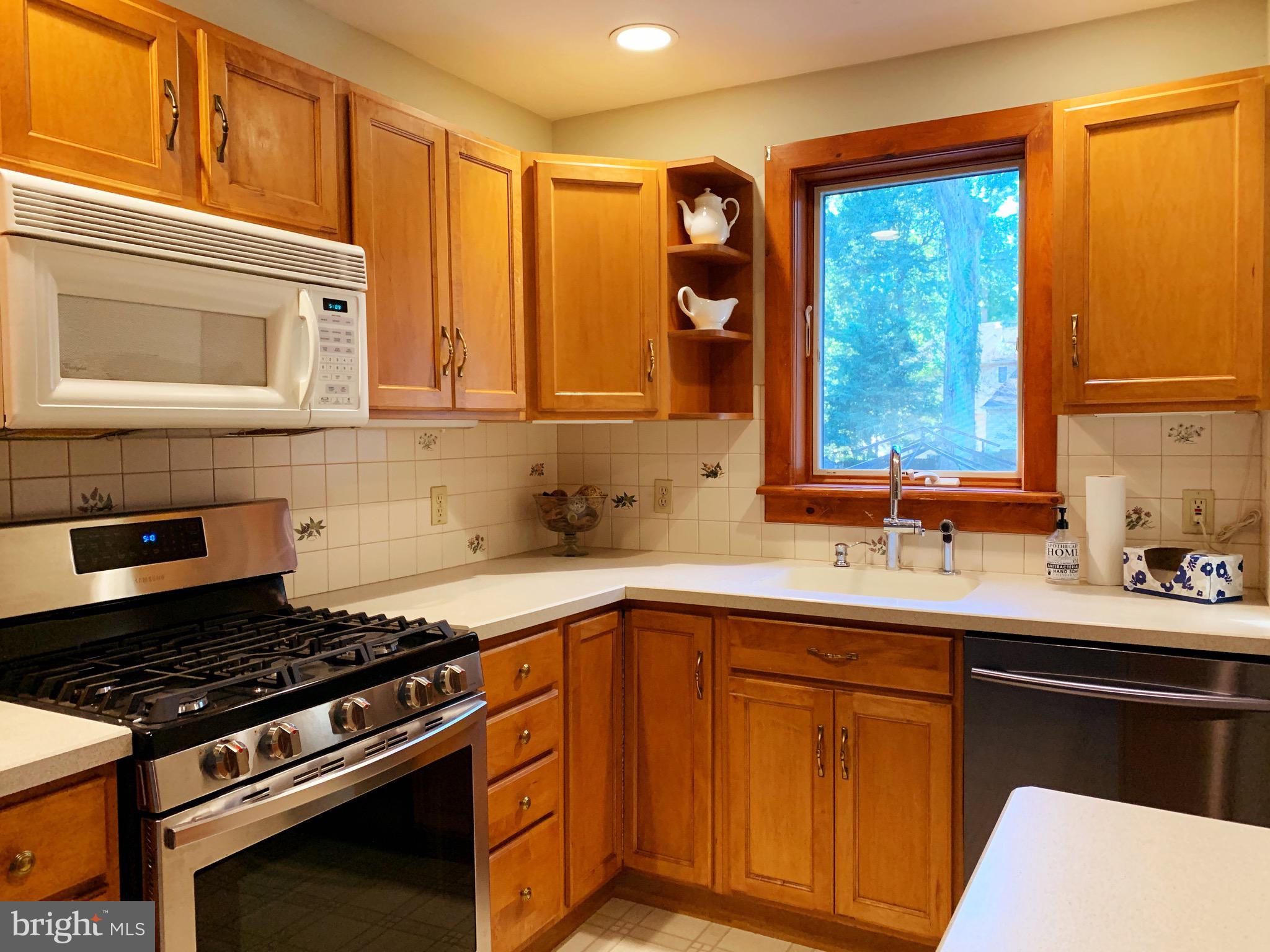 227 New Albany Road Moorestown, NJ 08057 - Photo 10 of 27 Gallery Image 10