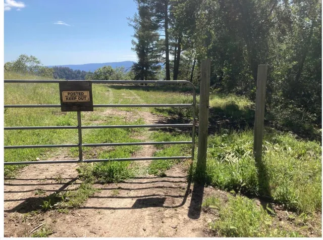 a view of an outdoor space with a lake view