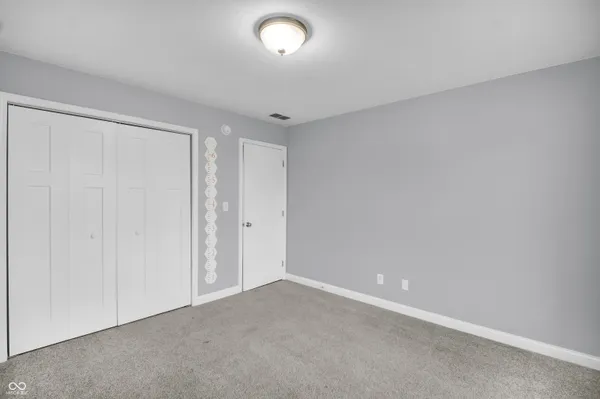 $325,000 | 5961 Moonlight Court, Seymour, IN 47274