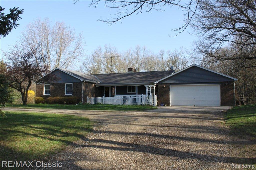 20500 Spears Road Pinckney, MI 48169 - Photo 1 of 13 Gorgeous Ranch w/5 Acres