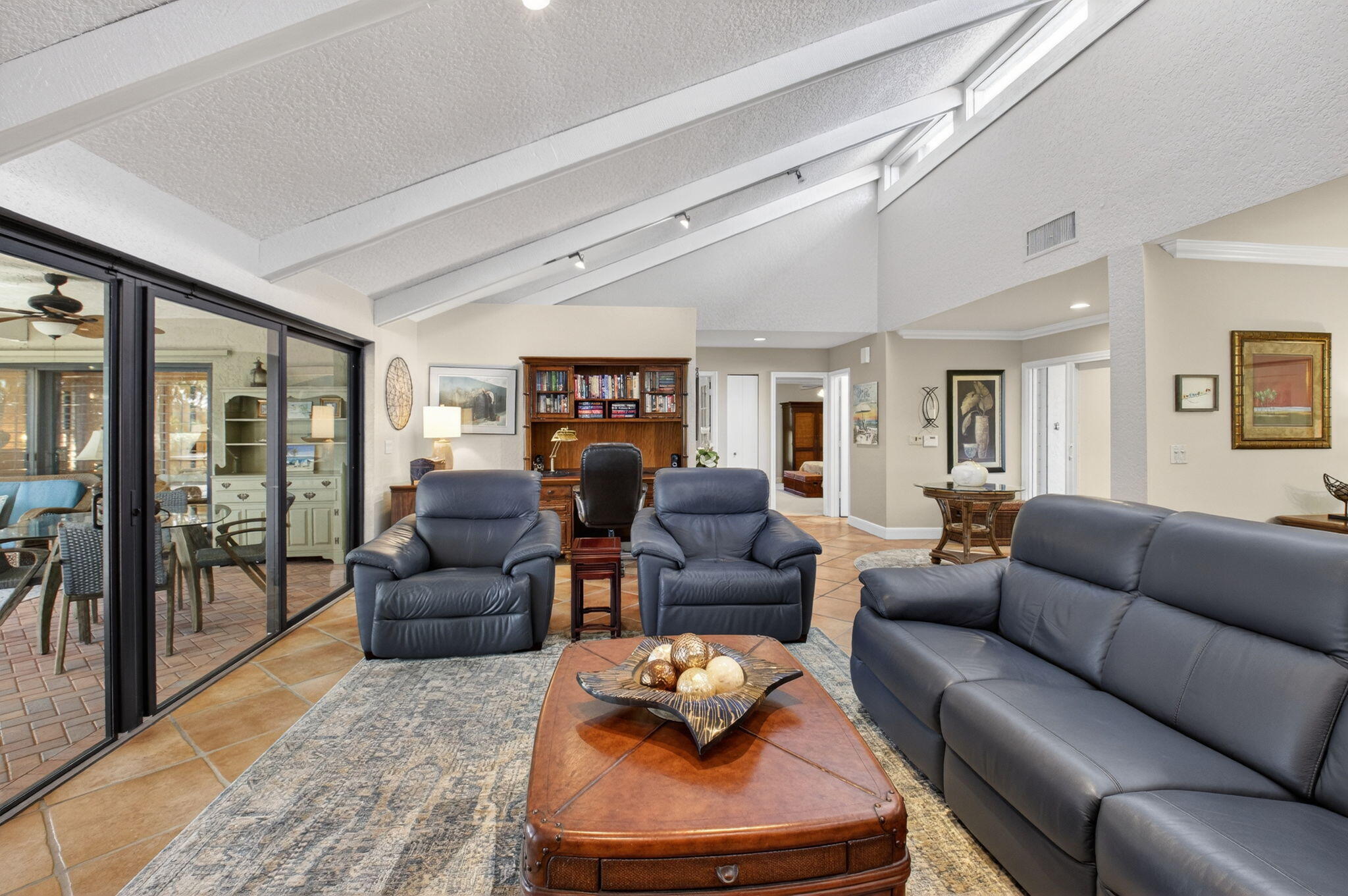 5470 Northwest 3rd Terrace Boca Raton, FL 33487 - Photo 13 of 72 GREAT ROOM