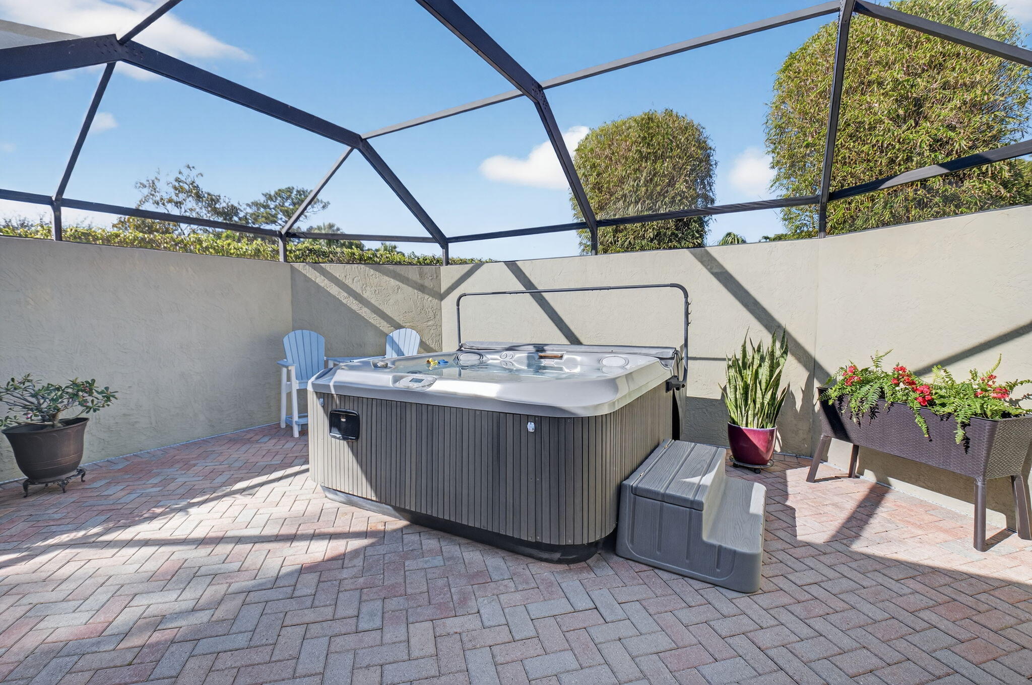 5470 Northwest 3rd Terrace Boca Raton, FL 33487 - Photo 35 of 72 PRIVATE JACUZZI AREA VIEW