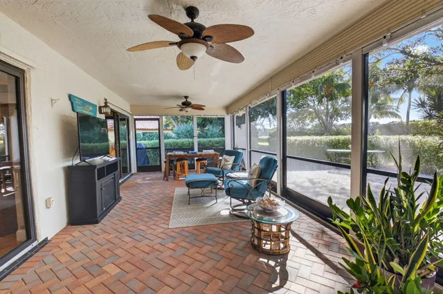 $1,325,000 | 5470 Northwest 3rd Terrace, Boca Raton, FL 33487