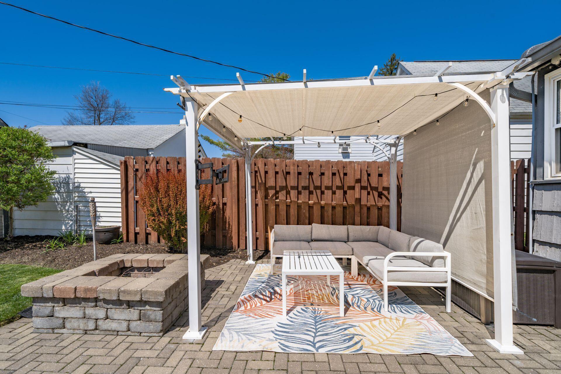 871 Copeland Road Columbus, OH 43212 - Photo 44 of 58 Patio & Fire Pit