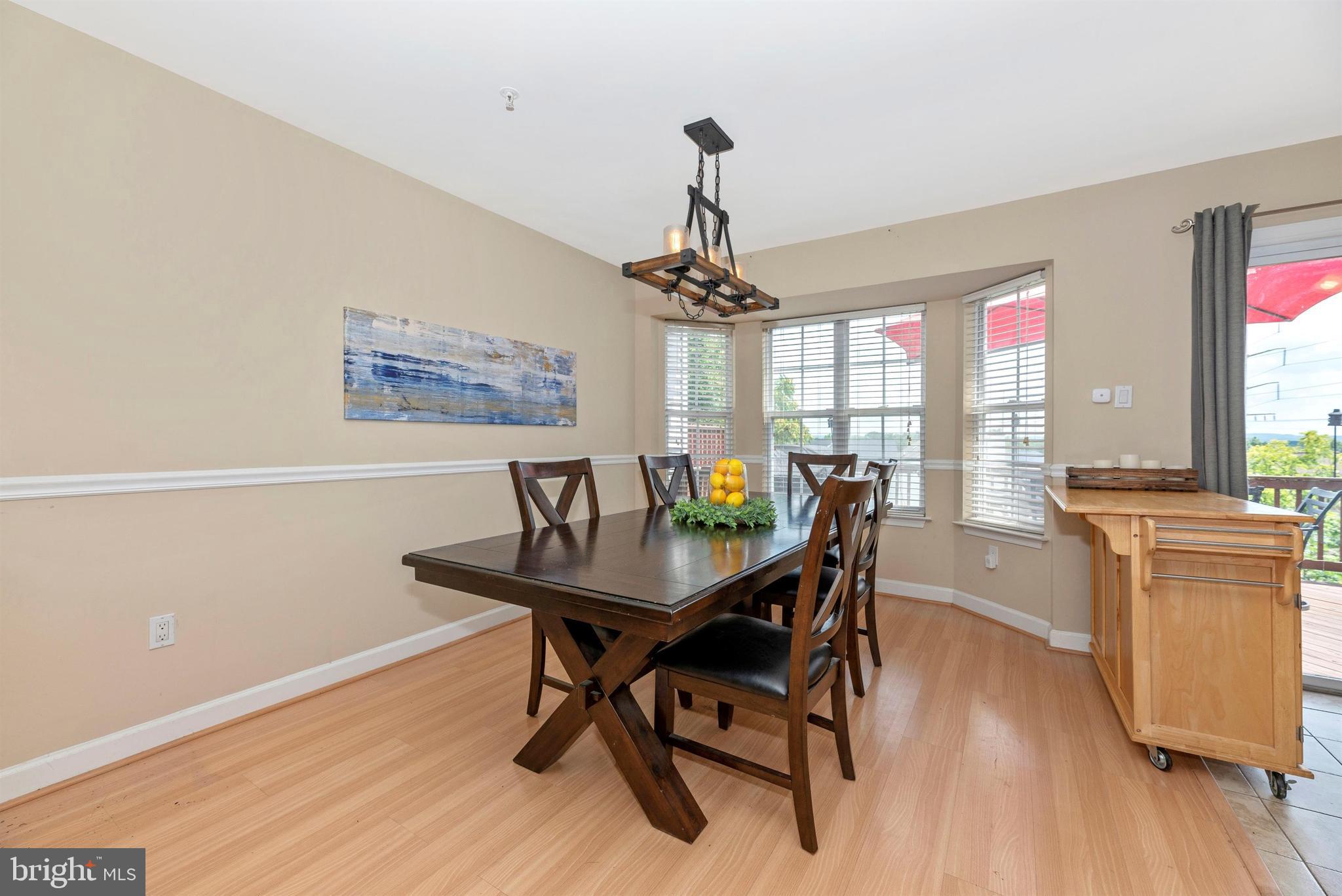 6432 View Point Court Frederick, MD 21703 - Photo 5 of 27 Dining Room with Chair Rail