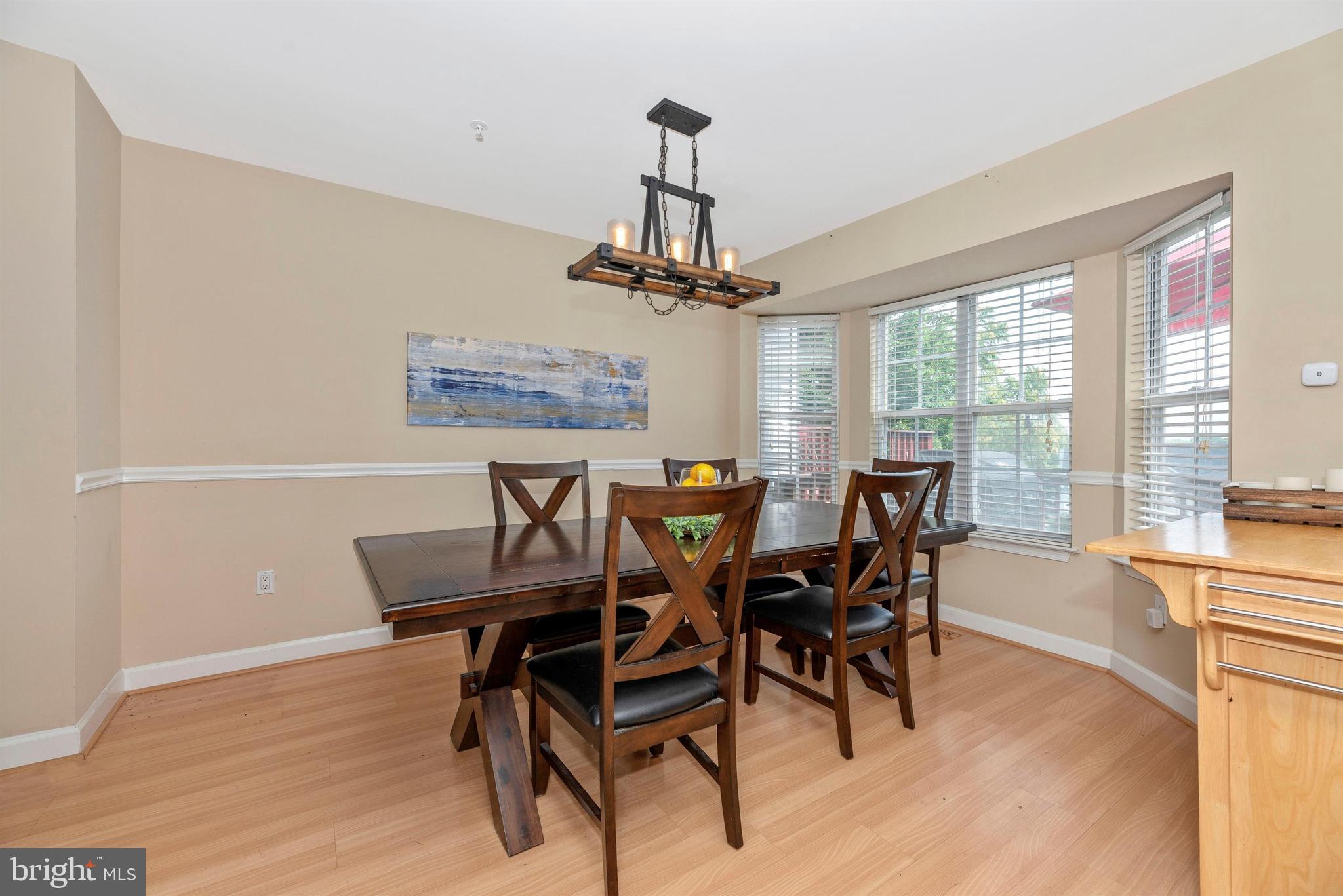 6432 View Point Court Frederick, MD 21703 - Photo 6 of 27 Large Bay Window!
