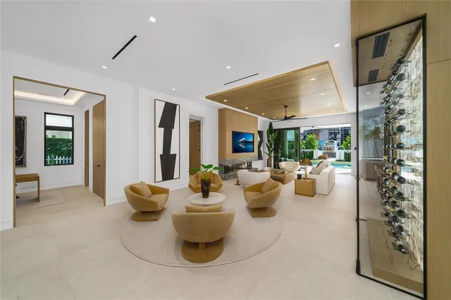 $11,500,000 | 6107 North Ocean Boulevard, Ocean Ridge, FL 33435