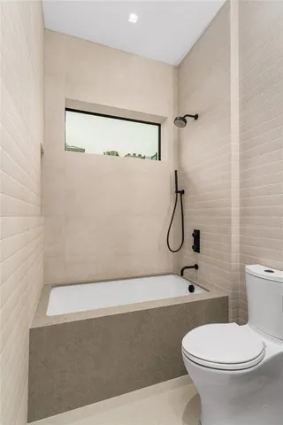 $11,500,000 | 6107 North Ocean Boulevard, Ocean Ridge, FL 33435