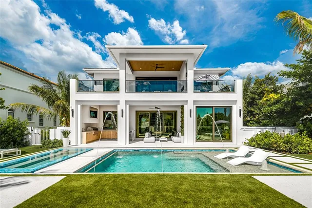 $11,500,000 | 6107 North Ocean Boulevard, Ocean Ridge, FL 33435