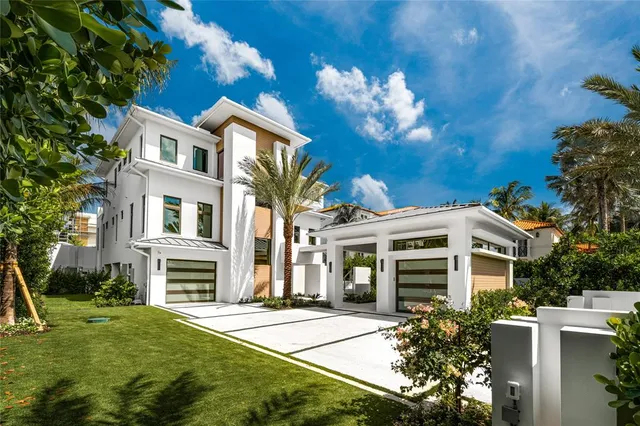 $11,500,000 | 6107 North Ocean Boulevard, Ocean Ridge, FL 33435