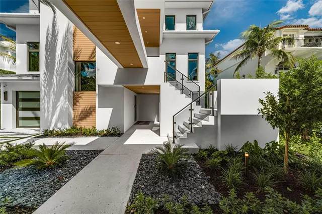 $11,500,000 | 6107 North Ocean Boulevard, Ocean Ridge, FL 33435