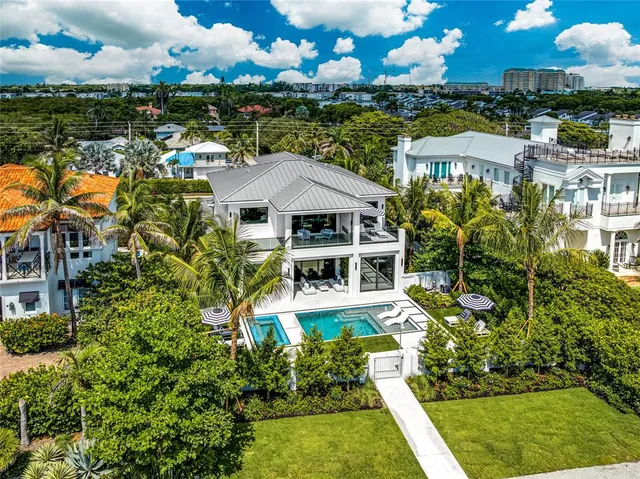 $11,500,000 | 6107 North Ocean Boulevard, Ocean Ridge, FL 33435