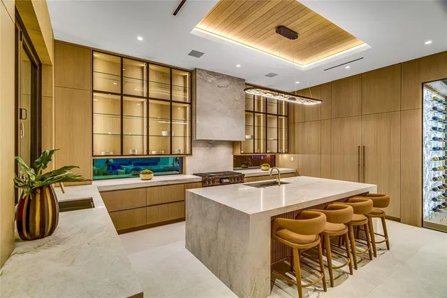 $11,500,000 | 6107 North Ocean Boulevard, Ocean Ridge, FL 33435