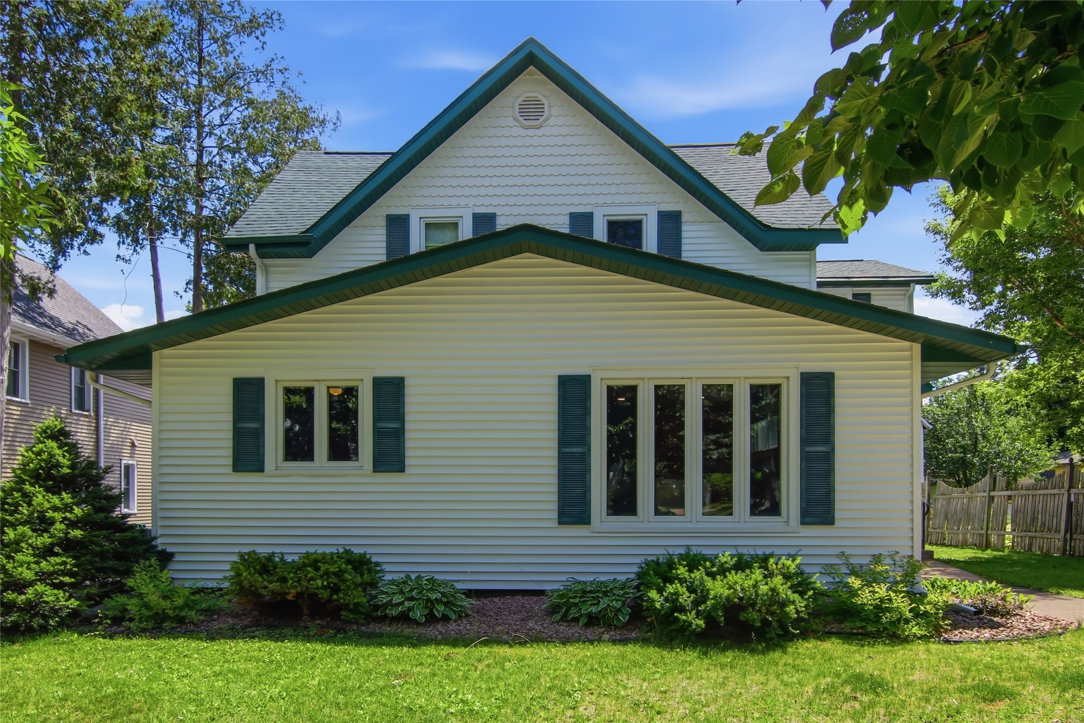 28 West Stout Street Rice Lake, WI 54868 - Photo 37 of 43
