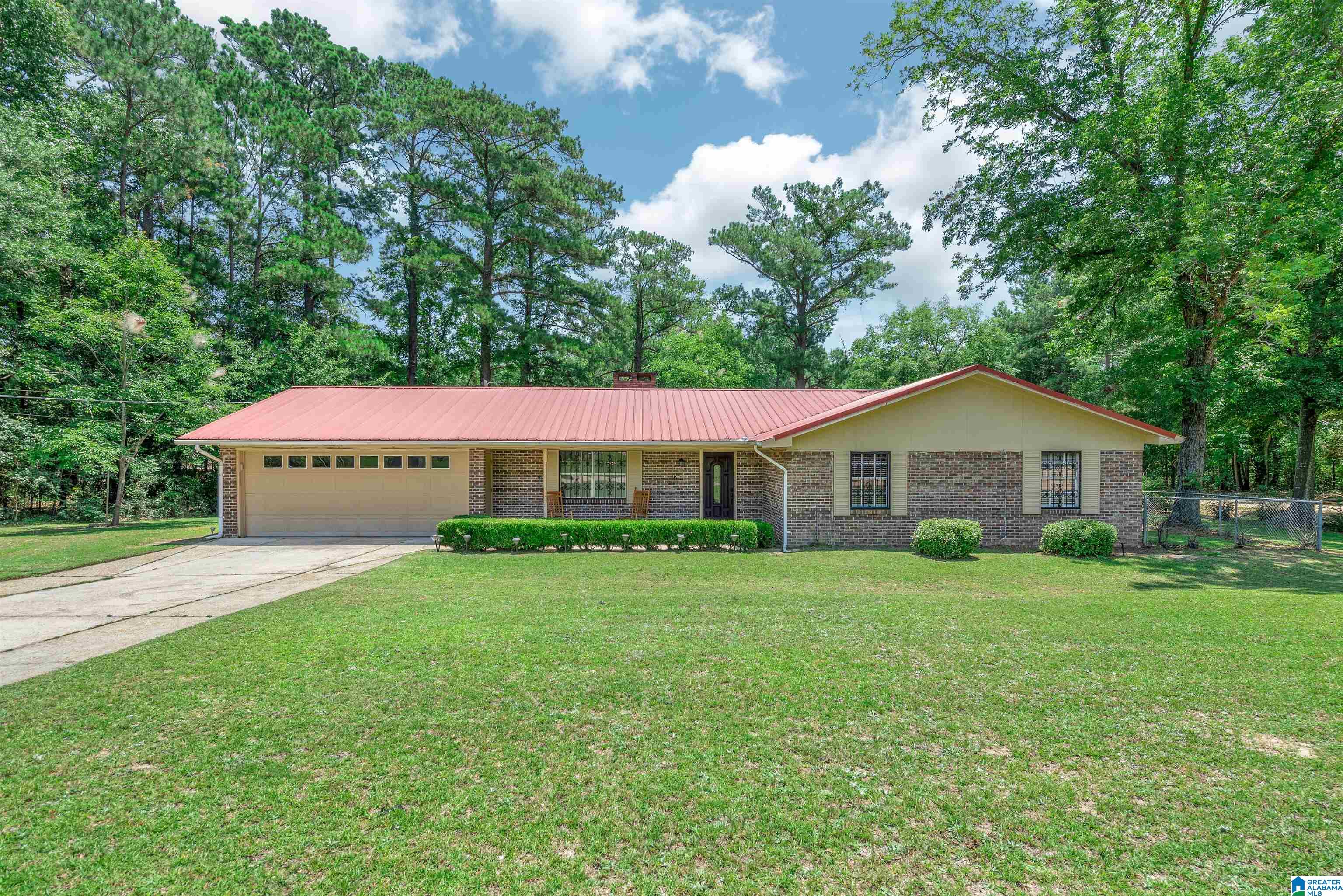 700 St Paul Street Dothan, AL 36303 - Photo 1 of 28