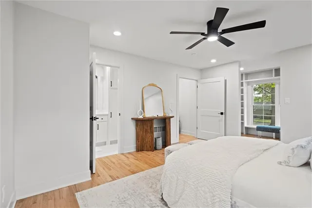 $1,199,995 | 10314 Sagamore Lane, Leawood, KS 66206